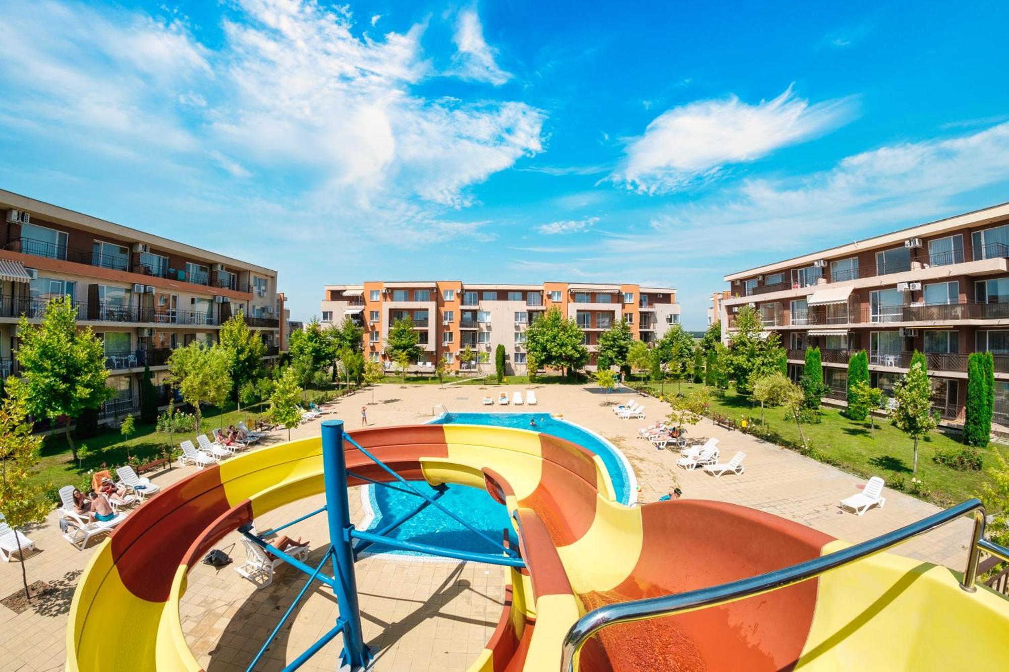 Nessebar And Holiday Fort Apartments Sunny Beach Exterior foto