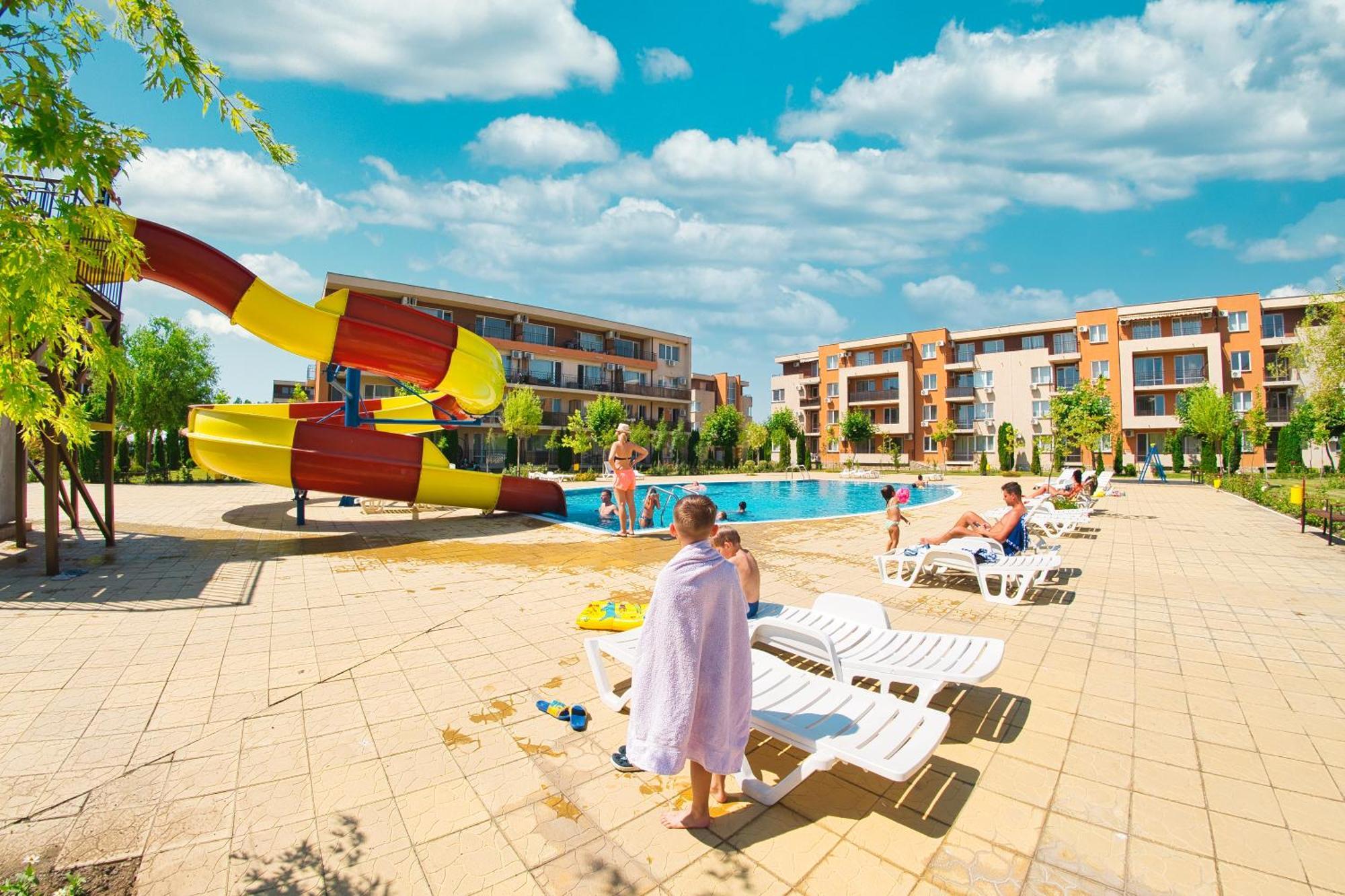 Nessebar And Holiday Fort Apartments Sunny Beach Exterior foto