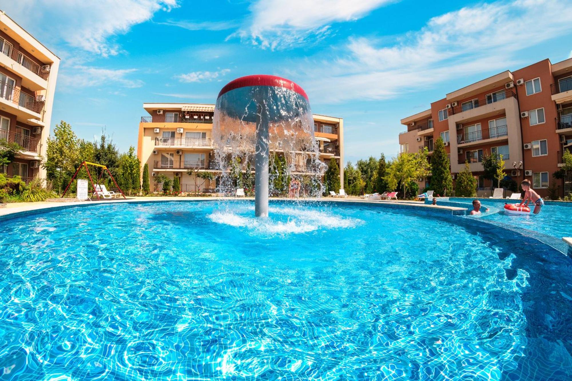 Nessebar And Holiday Fort Apartments Sunny Beach Exterior foto